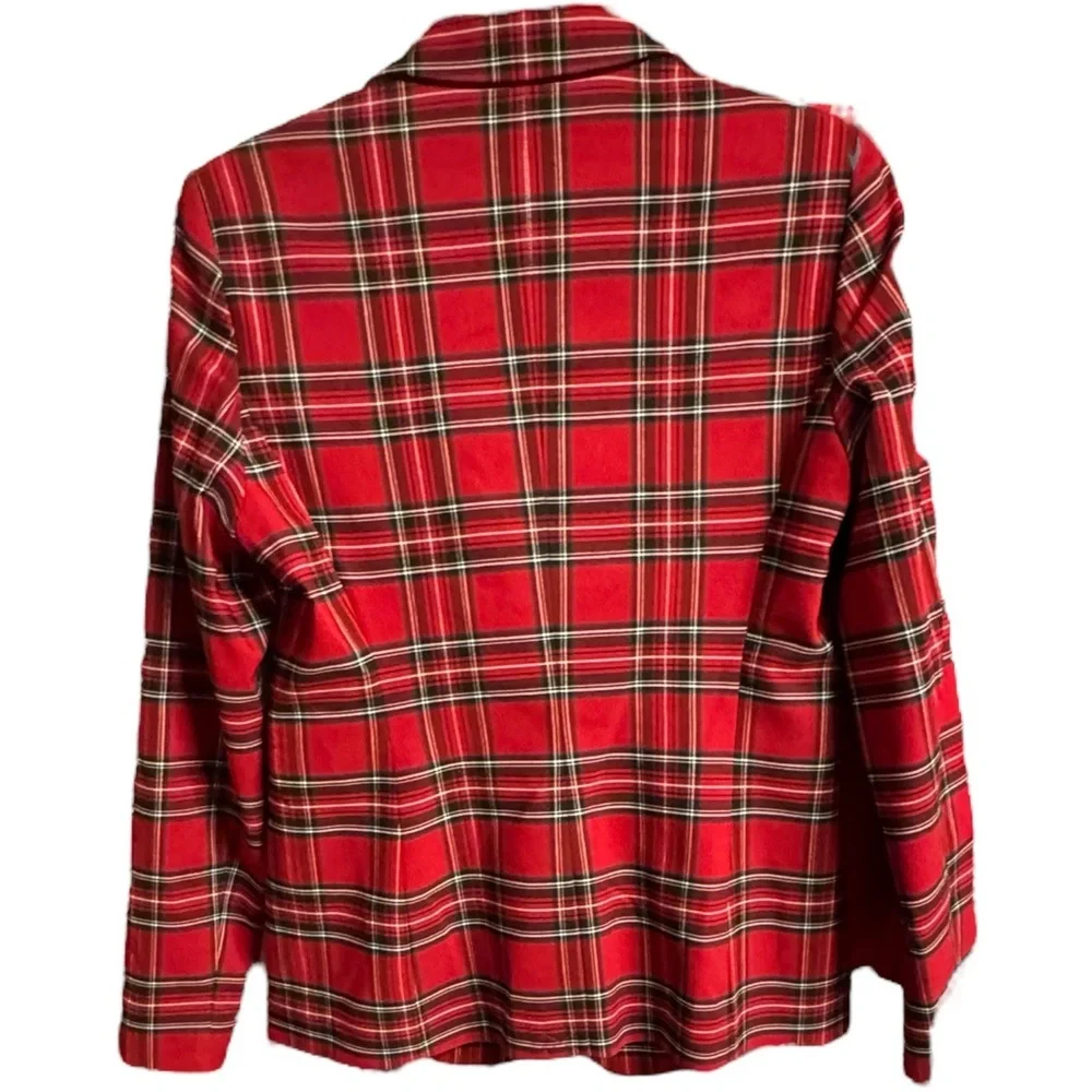 Tommy Hilfiger appropriate winter